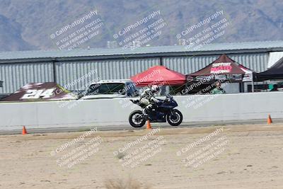 media/Oct-05-2025-CVMA (Sun) [[beeef4f201]]/Race 10-Formula Lightweight Twins Shootout/